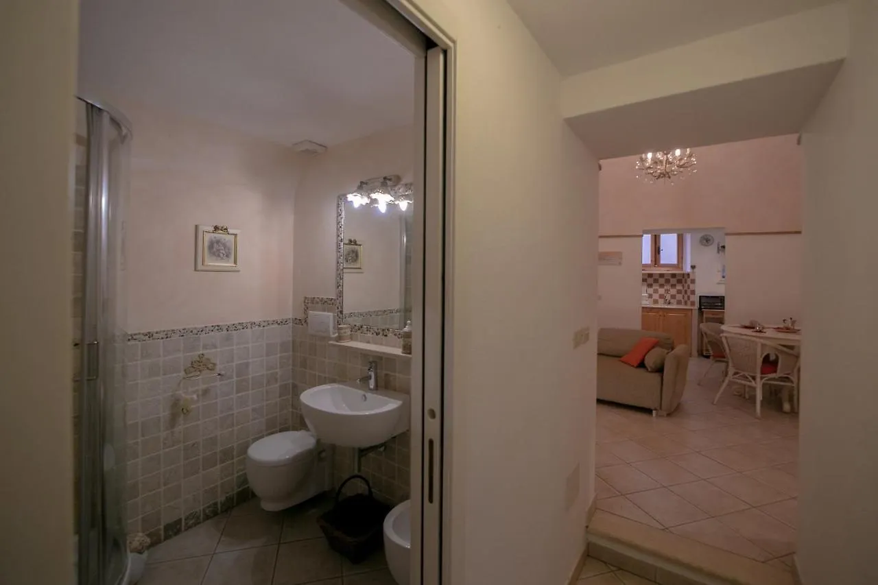 Semesterbostad Nice Apartment Porto Santo Stefano  Italien